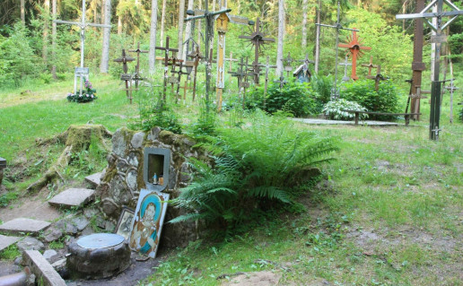 10_Šventasis šaltinėlis 1 (2).jpg